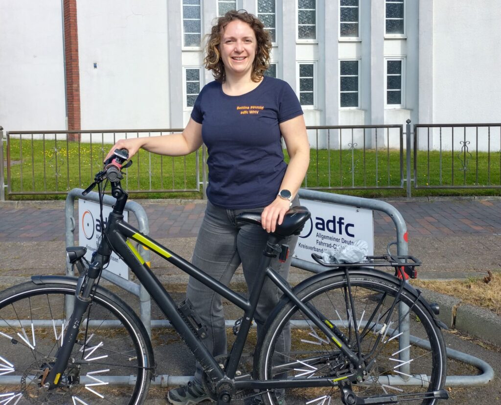 Bettina Pätzold ist Beisitzerin im Vorstand des ADFC Wilhelmshaven
